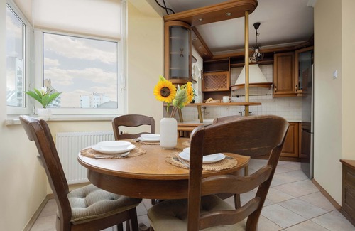 Bialoleka Apartamento | Aluzyjna 33F | Warschau | Praktische Wohnung | Parkplatz | Balkon
