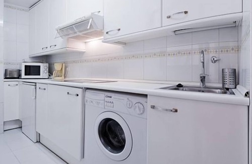 Golden Triangle of Art Apartamento | PRADO MUSEUM AIR (60m2, AC, WIFI, Easy CheckIn, Garage)