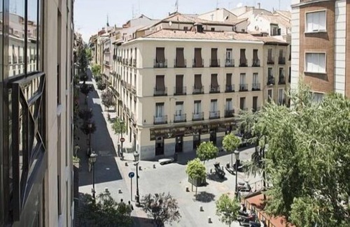 Golden Triangle of Art Apartamento | PRADO MUSEUM AIR (60m2, AC, WIFI, Easy CheckIn, Garage)