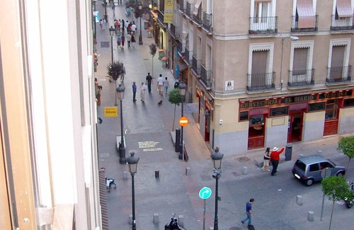 Golden Triangle of Art Apartamento | PRADO MUSEUM AIR (60m2, AC, WIFI, Easy CheckIn, Garage)
