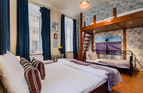 Mala Strana Apartamento | Prague APT near Charles Bridge by Michal&Friends