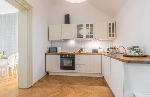Mala Strana Apartamento | Prague Bliss Apartment - Lesser Town Charm