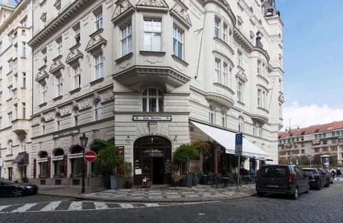 Josefov Apartamento | Prague Castle King's Chic