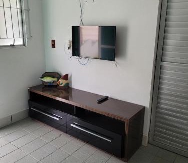 Quatro Ilhas Apartamento | PRAIA DE 4 ILHAS Apartamento 2 Quartos 50M da Praia Com Vista