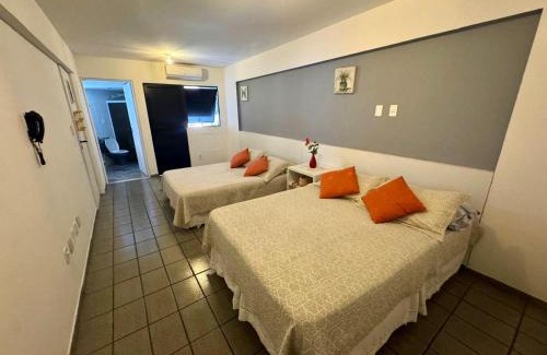 Ponta Verde Apartamento | Praia de Ponta Verde em frente ao Trópico Hotel com Manobrista - Apto 208