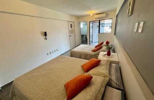 Ponta Verde Apartamento | Praia de Ponta Verde em frente ao Trópico Hotel com Manobrista - Apto 208