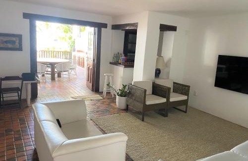 Ossos Casa | Praia dos Ossos Guest House - Búzios com pé na areia