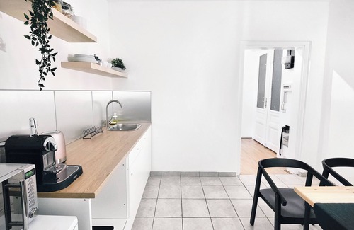 Leopoldstadt Condominio | Prater - 3 min away. Right by the Subway