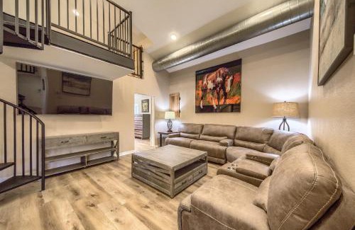New Braunfels Casa | PRD 2485 Ponderosa Twins