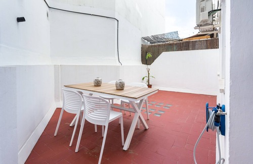 San Roque Apartamento | Precioso apartamento con patio y parking gratis