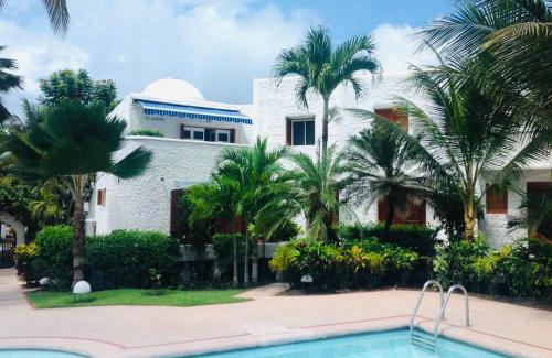 Same Apartamento | Precioso Dpto a 20 metros de la playa Con Aire Acondicionado en Club Casablanca