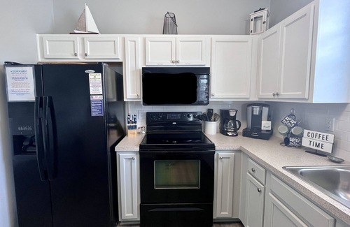 North Myrtle Beach Condominio | Premier Golf Location - Barefoot Resort! Family/dog friendly - 2 pools/beach!