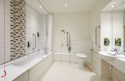 Birmingham City Centre Hotel | Premier Inn Birmingham City - Waterloo St
