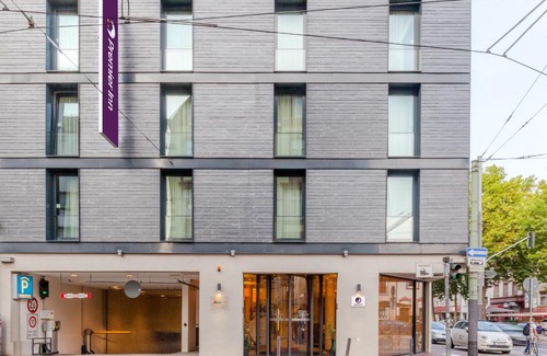 Frankfurt Hotel | Premier Inn Frankfurt City Europaviertel