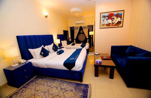Lahore Hotel | Premier Inn Grand Gulberg Lahore
