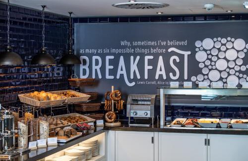 Schwabing-Freimann Hotel | Premier Inn München City Schwabing