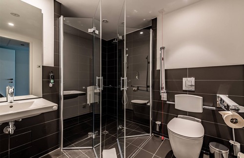 Schwabing-Freimann Hotel | Premier Inn München City Schwabing