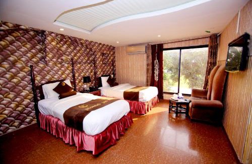Lahore Hotel | Premier inn Mall Lahore