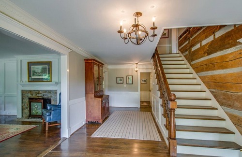 Franklin Cabina | Propiedad Premier Leipers Fork Log Cabin