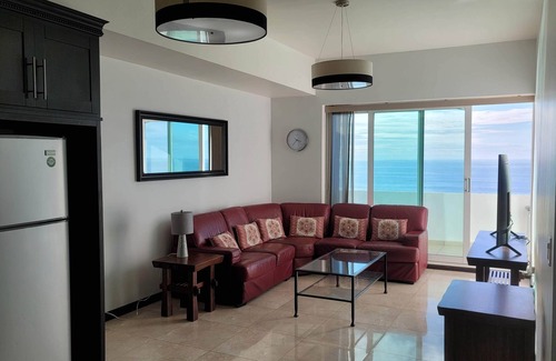 Costa de Oro Condominio | Premier Oceanfront Closest To The Water - Ocean Islands Dolphins!