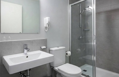 Brookefield Hotel | Premier Suites Business Hotel