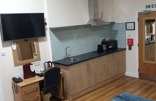 Loxford Casa | PremierLux Serviced Apartments