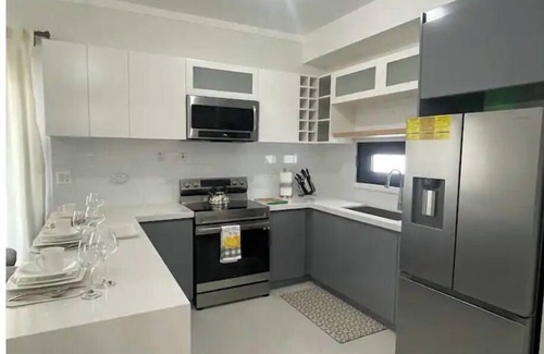 New Kingston Apartamento | Premium 1BR Condo in New Kingston