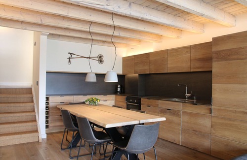 Pujo Casa | Premium & amazing views. Baqueira parking & ski locker