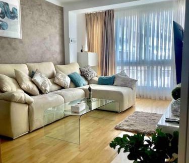 Reus Apartamento | Premium Aparthotel-PortAventura, FerrariLand,tren