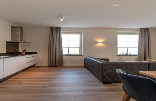 Colijnsplaat Apartamento | Premium apartment with private wellness
