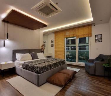 Lahore Hotel | Premium Apartments In Gold Crest Mall With ALFATAH Access - DHA Phase 4 Lahore
