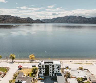 Central Okanagan Apartamento | Premium Deluxe PeachView Suites 3BR