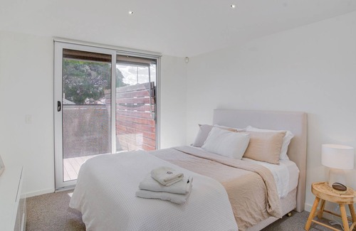 South Melbourne Casa | Premium double story terrace house ~ 5★ Location