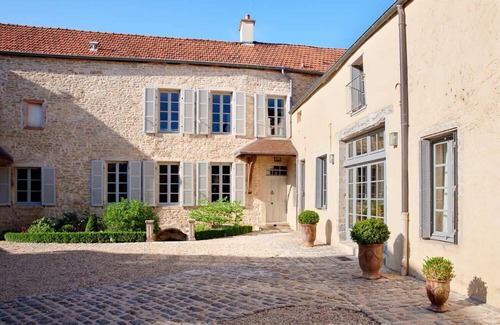 Gevrey-Chambertin Casa | Premium guest house in the picturesque village of Gevrey-Chambertin