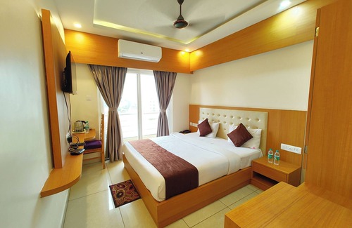 Puri Hotel | Premium Hotel W K Puri