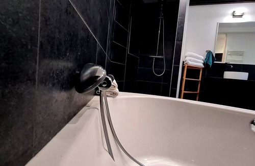 Dole Apartamento | Premium industrial-style apartment in the heart of Dole
