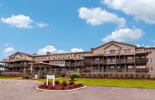 Duck Apartamento | Premium King | Beach Access + Award-Winning Spa