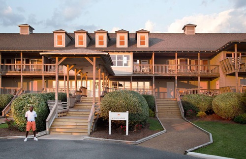 Duck Apartamento | Premium King | Beach Access + Award-Winning Spa