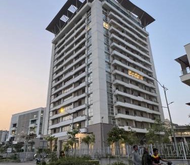 Lahore Apartamento | Premium Penta Square Apartments In the Heart of DHA Phase Four - Lahore