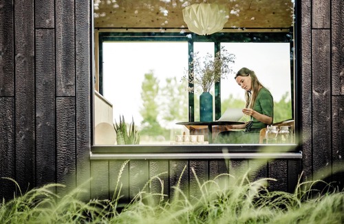 Kinvara Cabina | Premium private eco-cabins located in a rewilded nature sanctuary