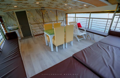 Alappuzha Alquiler De Eote | Premium private room in sharing houseboat with all meals