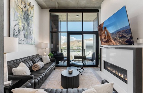 Rio Grande Apartamento | Premium SLC Luxury- Penthouse VIEWS+ Top Amenities