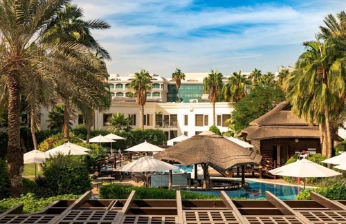 Garhoud Casa | Premium Suite Near Dubai Airport Terminal One By Luxury Bookings