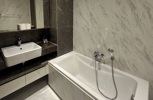 Nana Condominio | Premium 2 bedroom apartment with private garden in the heart of Bangkok, Asoke