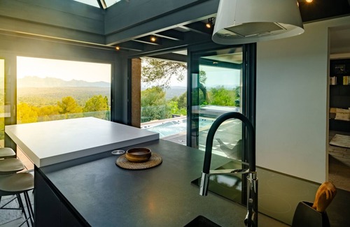 La Bouverie Villa | Villa interior de primera calidad: piscina climatizada con temperatura superior a 30 C