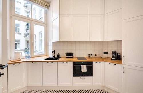 Centrum Apartamento | Premium Warsaw Center Studio