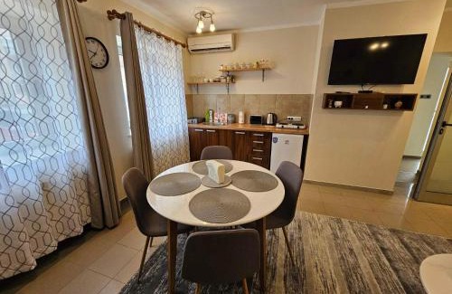 Novi Banovci Apartamento | Prenoćište Lana 2