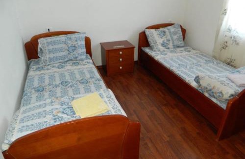 Novi Pazar Cama Y Desayuno | Prenoćište Stupovi