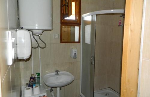 Novi Pazar Cama Y Desayuno | Prenoćište Stupovi