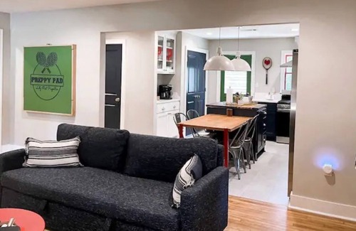 Conway Casa | Preppy Pad of Conway